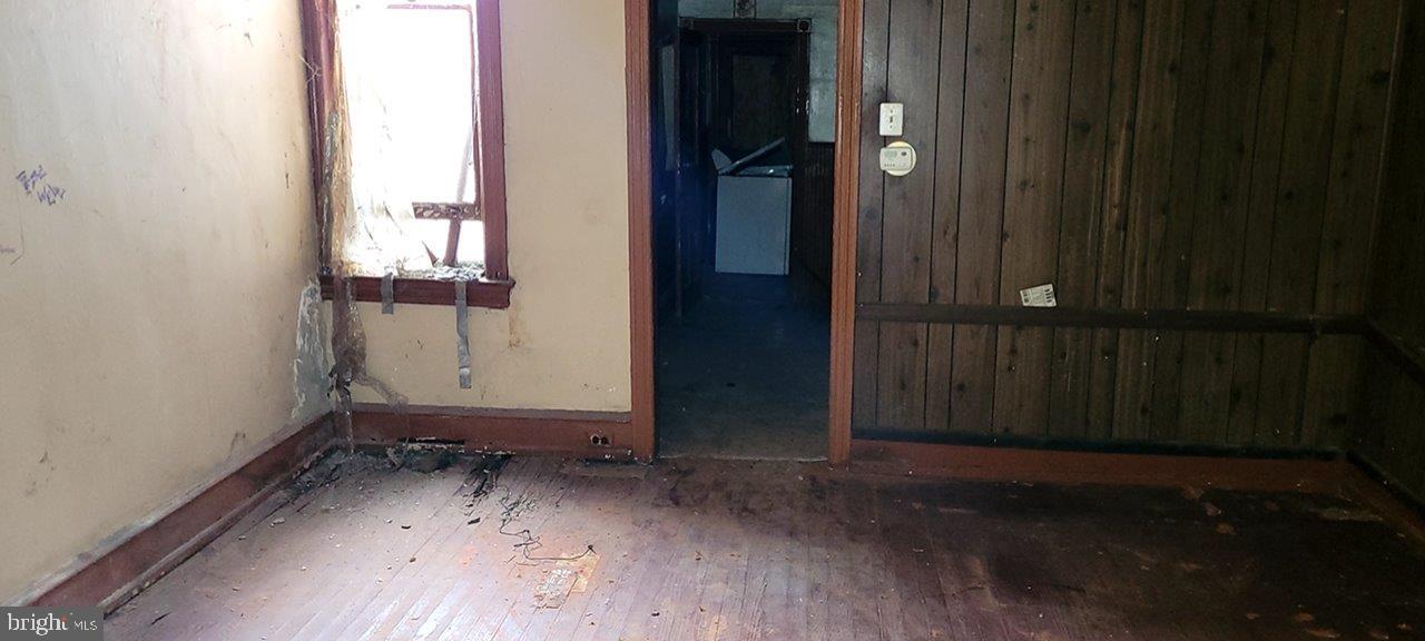 1119 Rising Sun Avenue Philadelphia, PA 19140 - Photo 4 of 16 Gallery Image 4