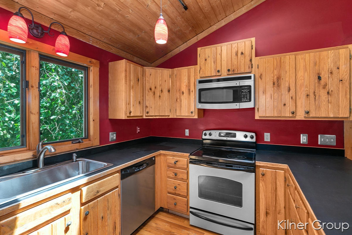 4573 Bender Road Middleville, MI 49333 - Photo 7 of 36 IMG_1006