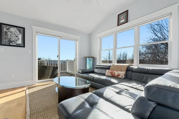 $4,500 | 126 Eastern Avenue, Unit A, Gloucester, MA 01930