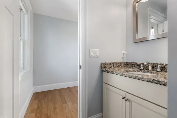 $4,500 | 126 Eastern Avenue, Unit A, Gloucester, MA 01930