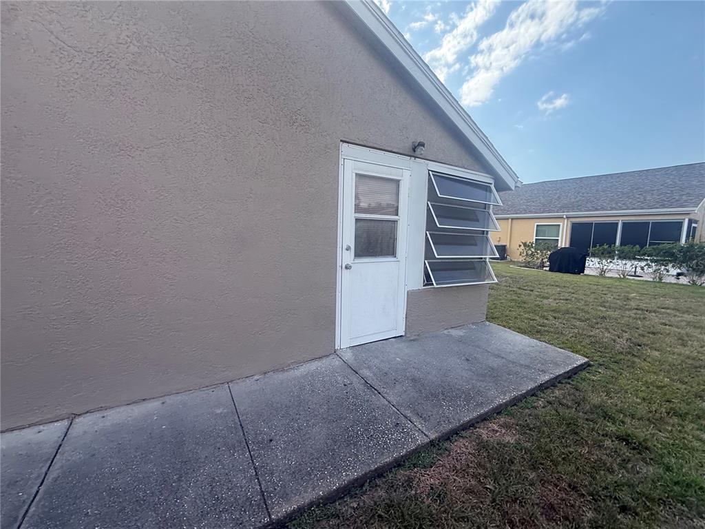 7705 Balharbour Drive New Port Richey, FL 34653 - Photo 2 of 22