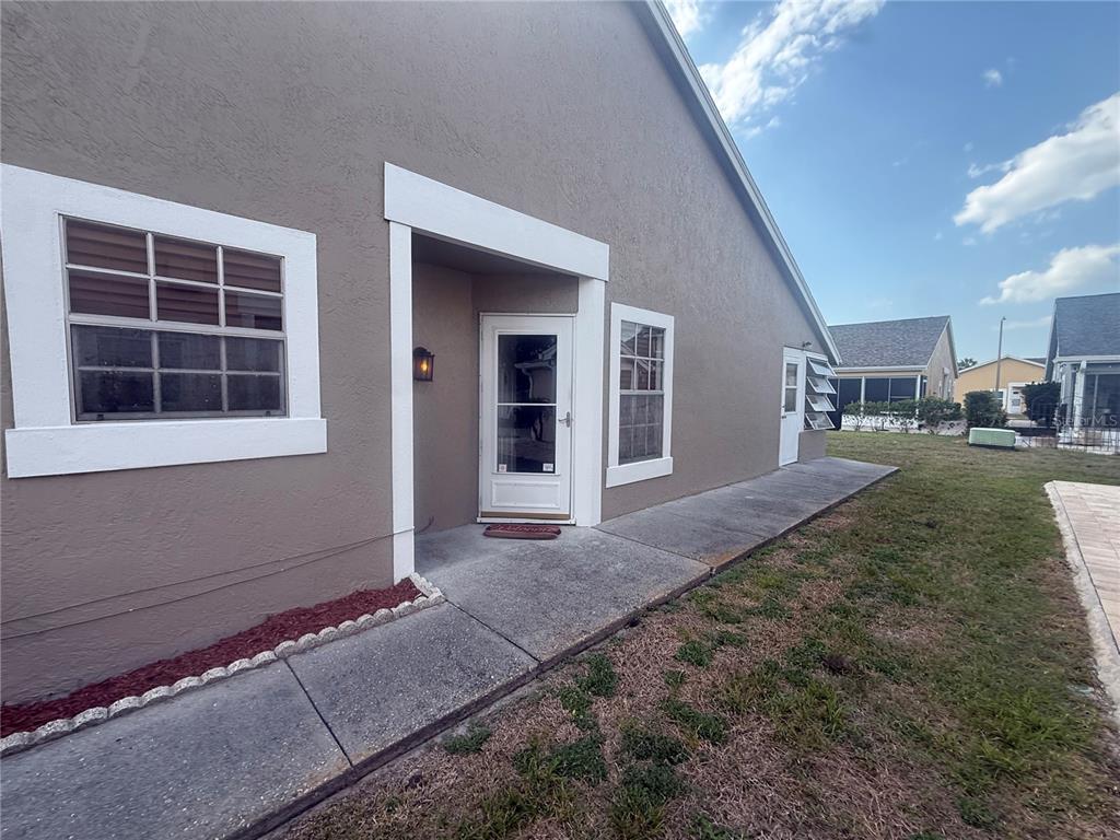 7705 Balharbour Drive New Port Richey, FL 34653 - Photo 3 of 22