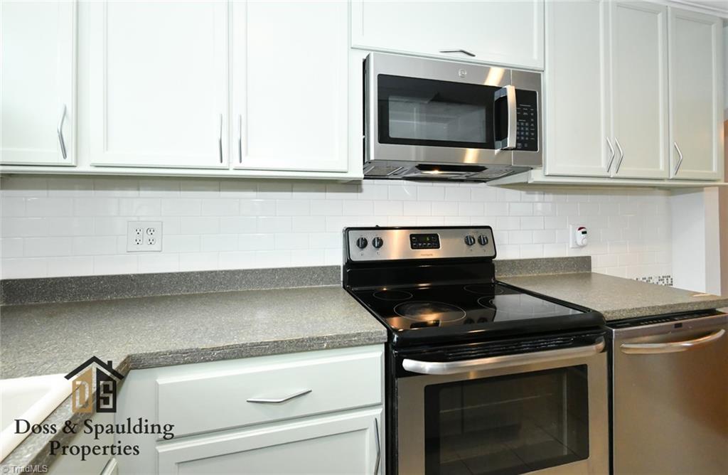 409 B Richardson Avenue High Point, NC 27262 - Photo 11 of 30