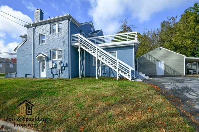 $995 | 409 B Richardson Avenue, High Point, NC 27262