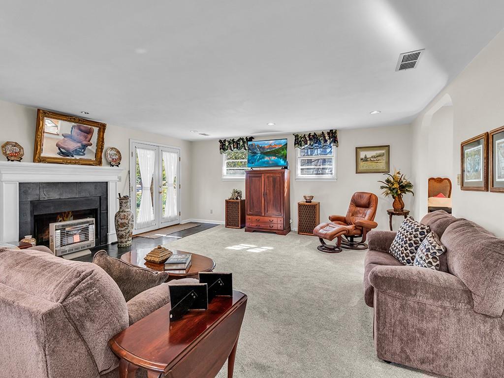 3252 Trickum Road Woodstock, GA 30188 - Photo 9 of 42