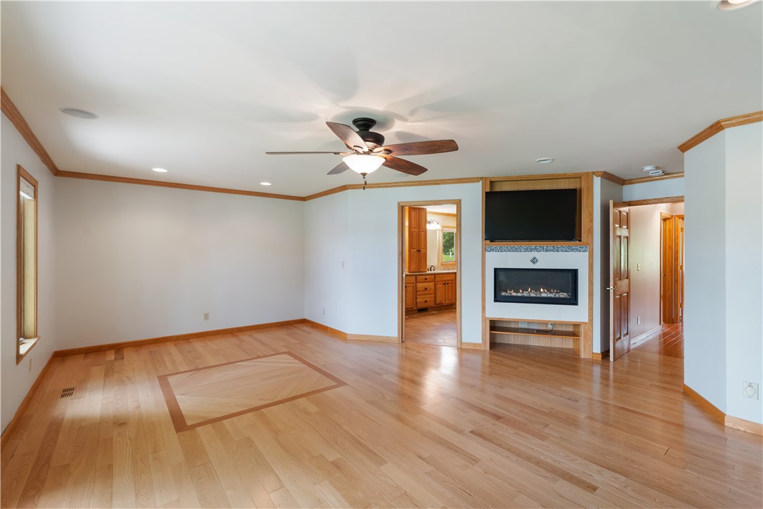 5223 East Lake Road Livonia, NY 14487 - Photo 7 of 49