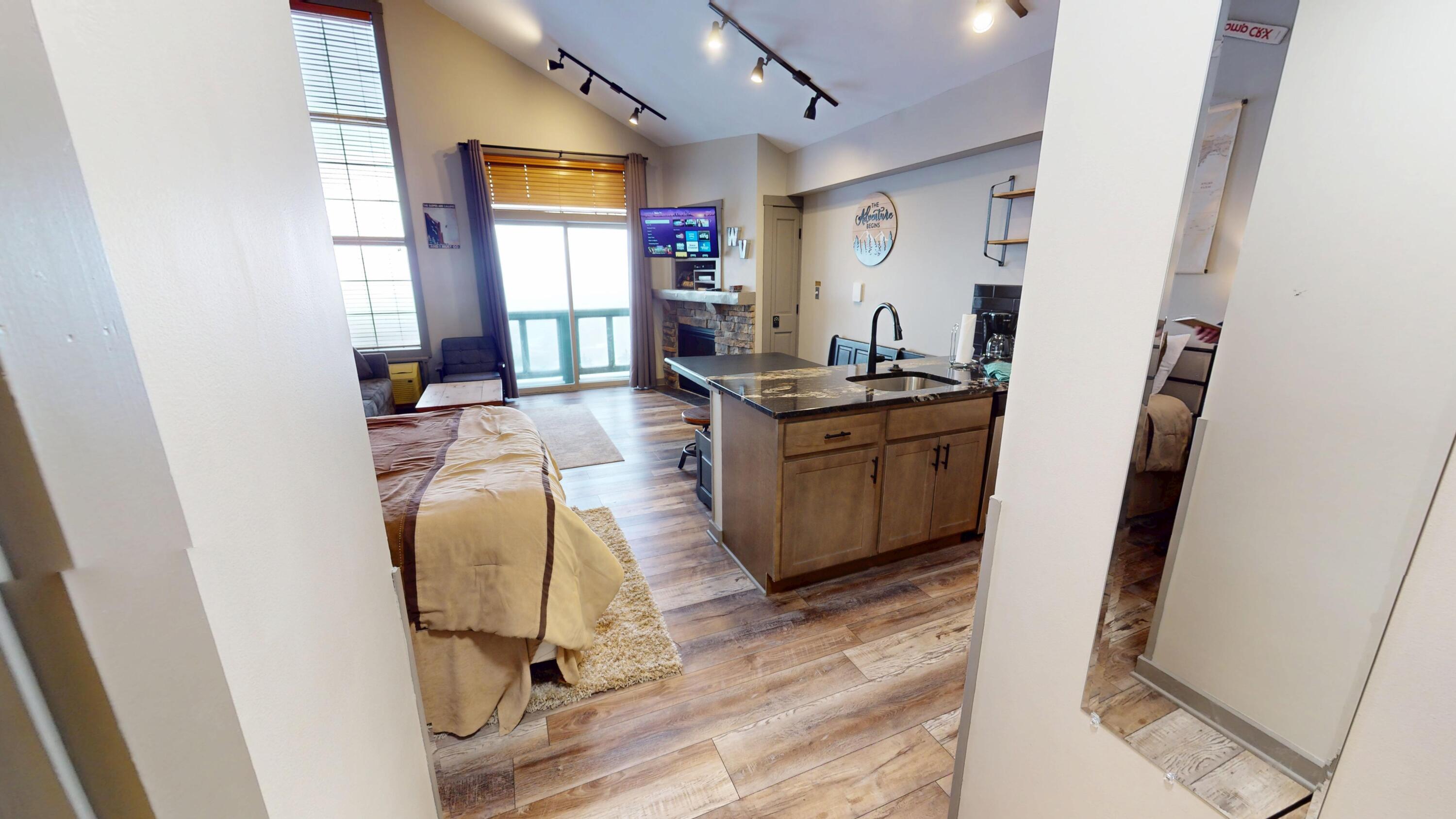 407 Rimfire Lodge Snowshoe, WV 26209 - Photo 4 of 19 Gallery Image 4