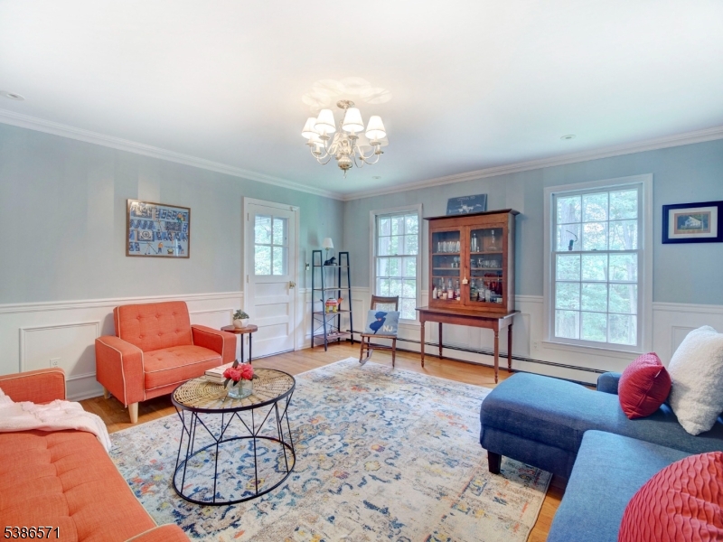 82 Roxiticus Road Far Hills, NJ 07931 - Photo 17 of 42