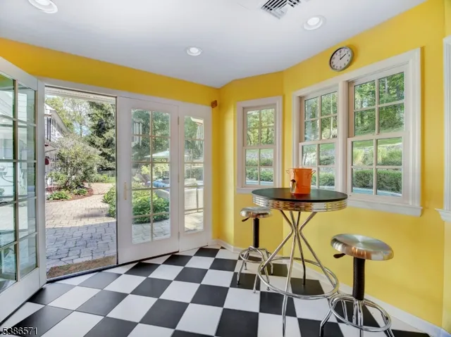 $1,420,000 | 82 Roxiticus Road, Far Hills, NJ 07931