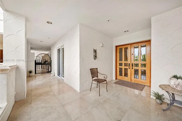 $25,000 | 2332 Fisher Island Drive, Unit 4302, Miami Beach, FL 33109