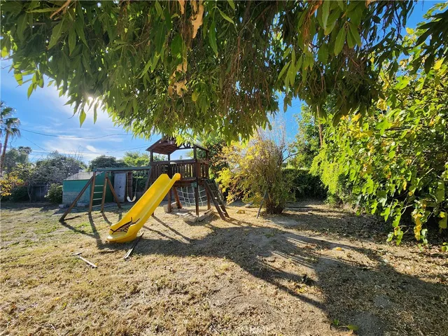 $3,950 | 17449 Donmetz Street, Granada Hills, CA 91344