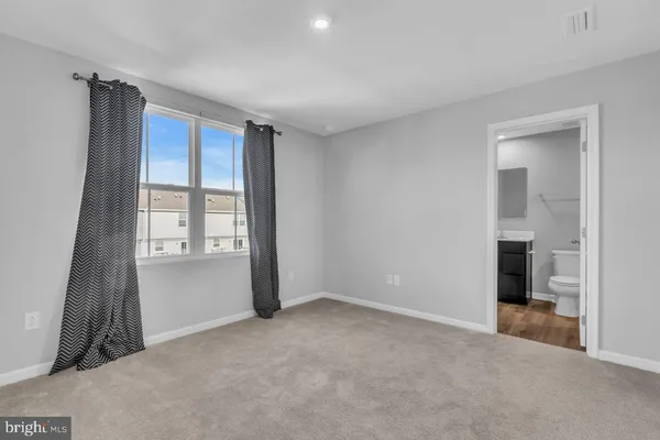 $3,100 | 1 L L Wendowski Street, Edgewater Park, NJ 08010