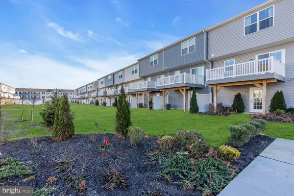 $3,100 | 1 L L Wendowski Street, Edgewater Park, NJ 08010
