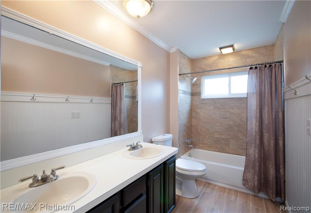 1667 Dancer Drive Rochester Hills, MI 48307 - Photo 11 of 25 Gallery Image 11