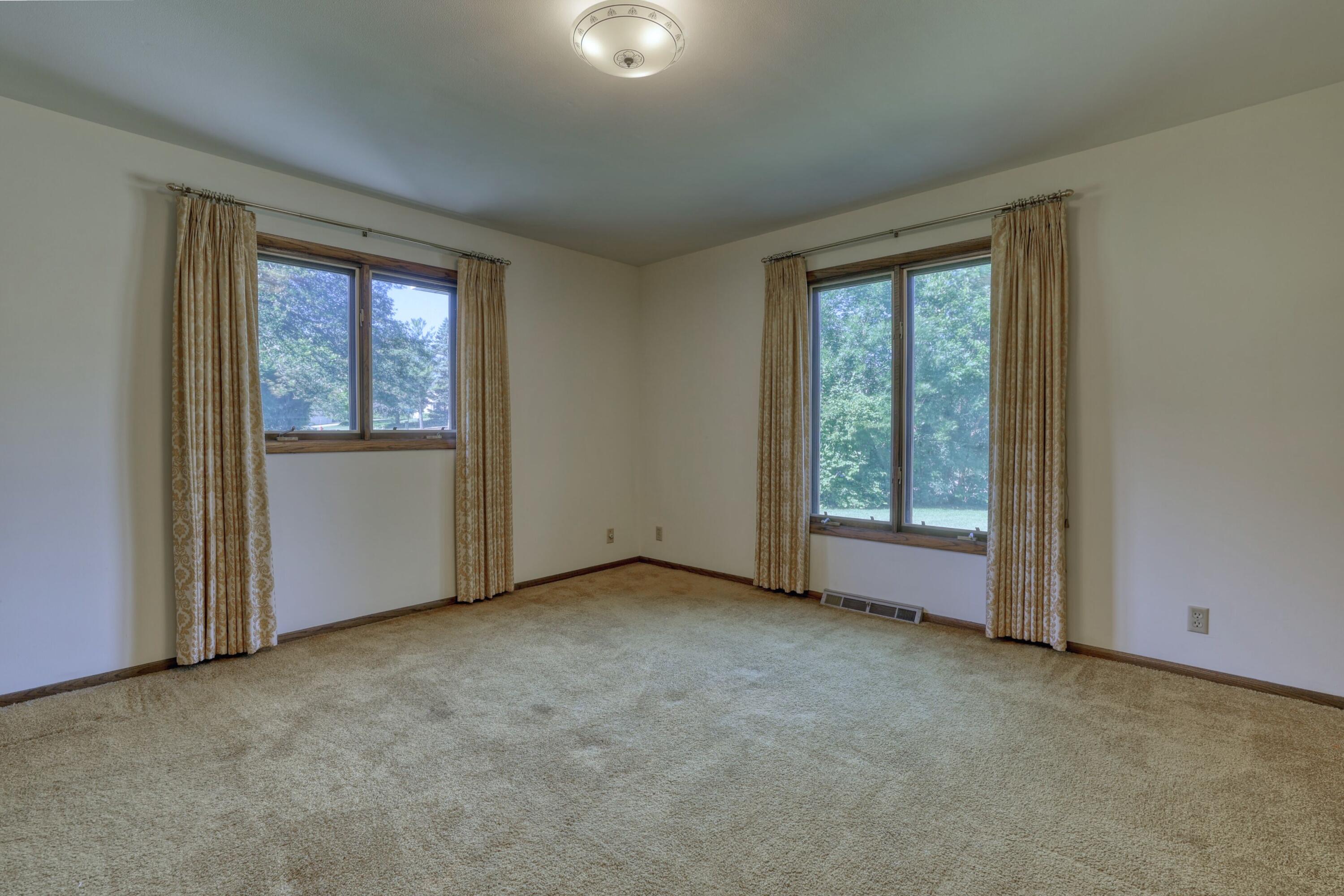 3910 Fresno Road Brookfield, WI 53045 - Photo 27 of 47 Bedroom 3