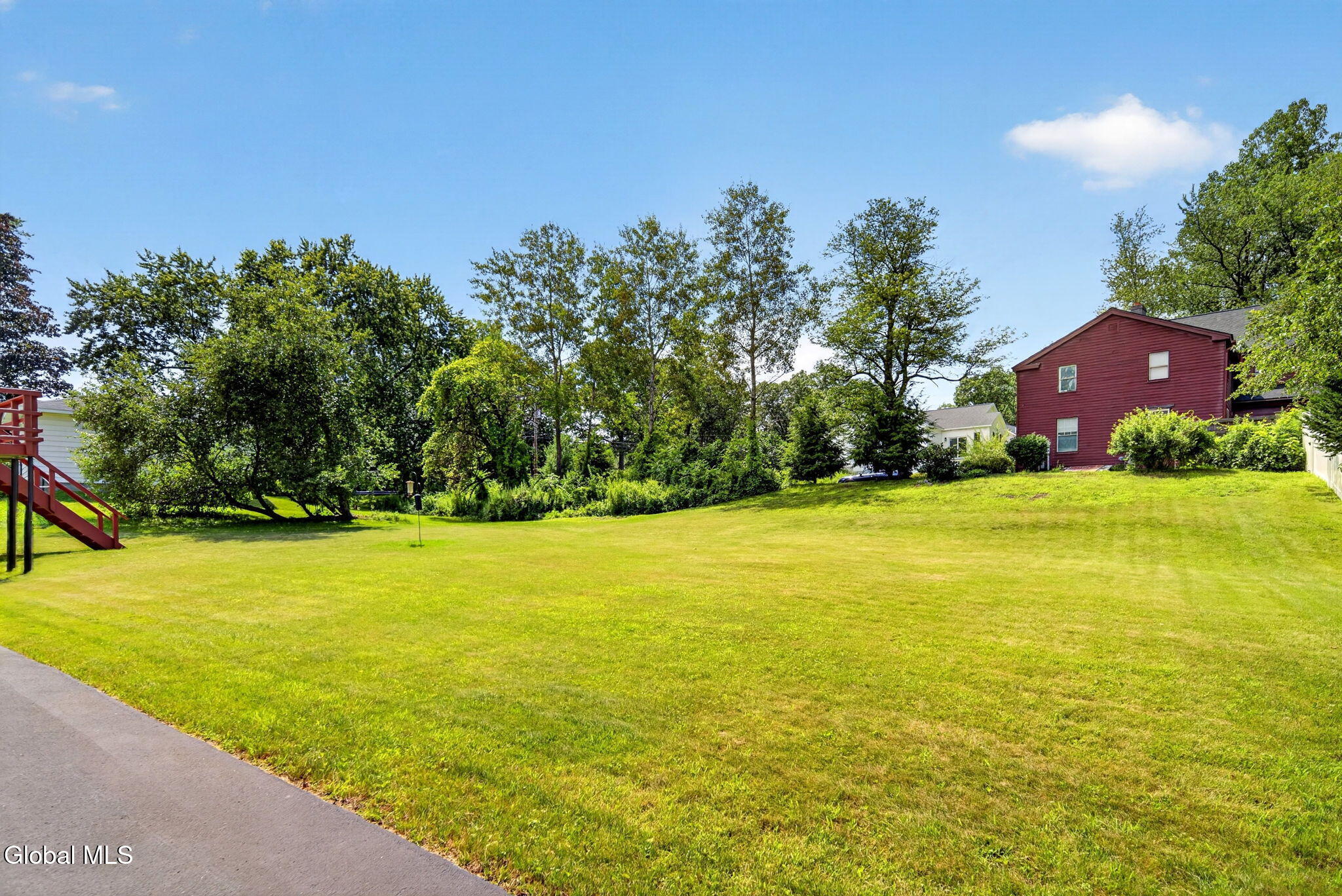 4 Farmingdale Road Colonie, NY 12110 - Photo 34 of 40 34-web-or-mls-032-028_DSC06443