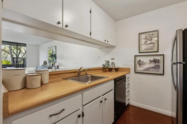 $469,000 | 2101 Shelter Creek Lane, San Bruno, CA 94066