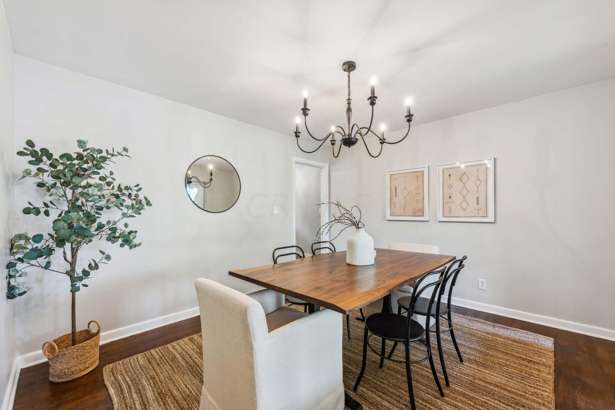 2220 Shoreham Road Columbus, OH 43220 - Photo 14 of 62 Dining Room