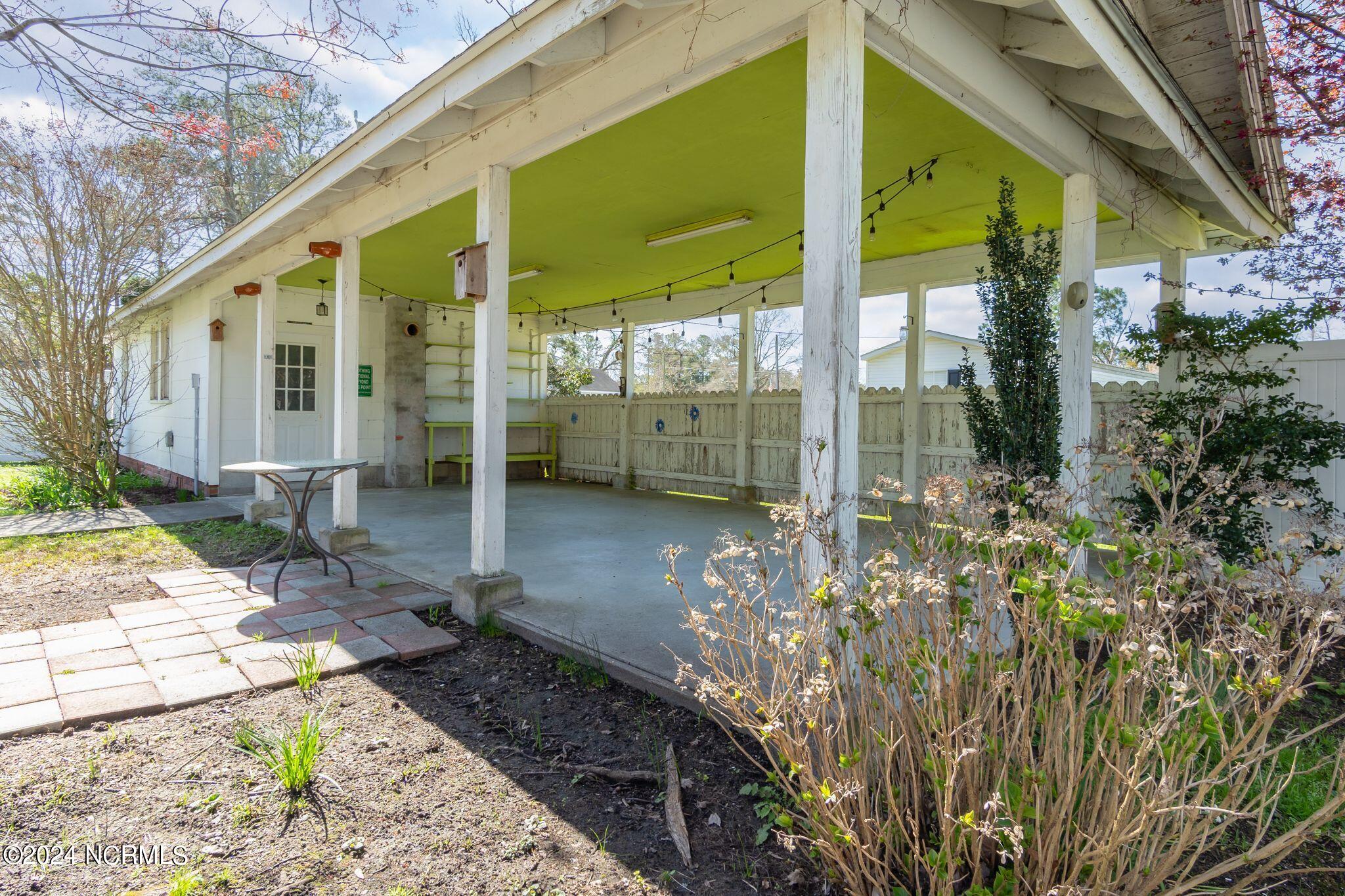 2405 Old Cherry Point Road New Bern, NC 28560 - Photo 37 of 45 Back