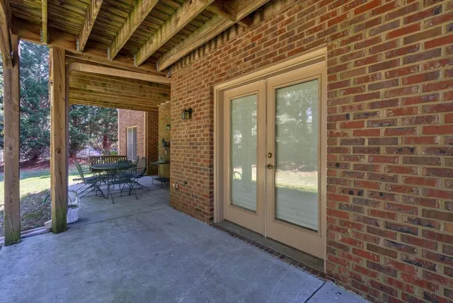 $695,000 | 627 Heritage Post Lane Southwest, Grayson, GA 30017