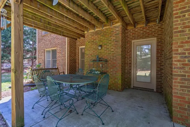 $695,000 | 627 Heritage Post Lane Southwest, Grayson, GA 30017