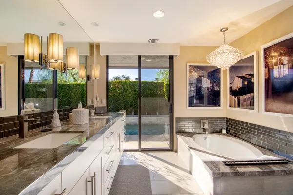 $1,249,800 | 15 Dartmouth Drive, Rancho Mirage, CA 92270