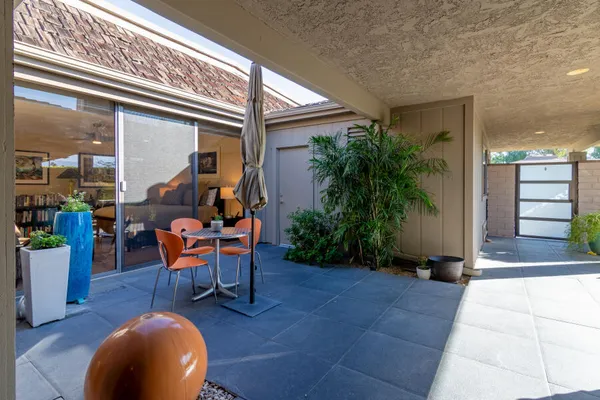 $1,249,800 | 15 Dartmouth Drive, Rancho Mirage, CA 92270