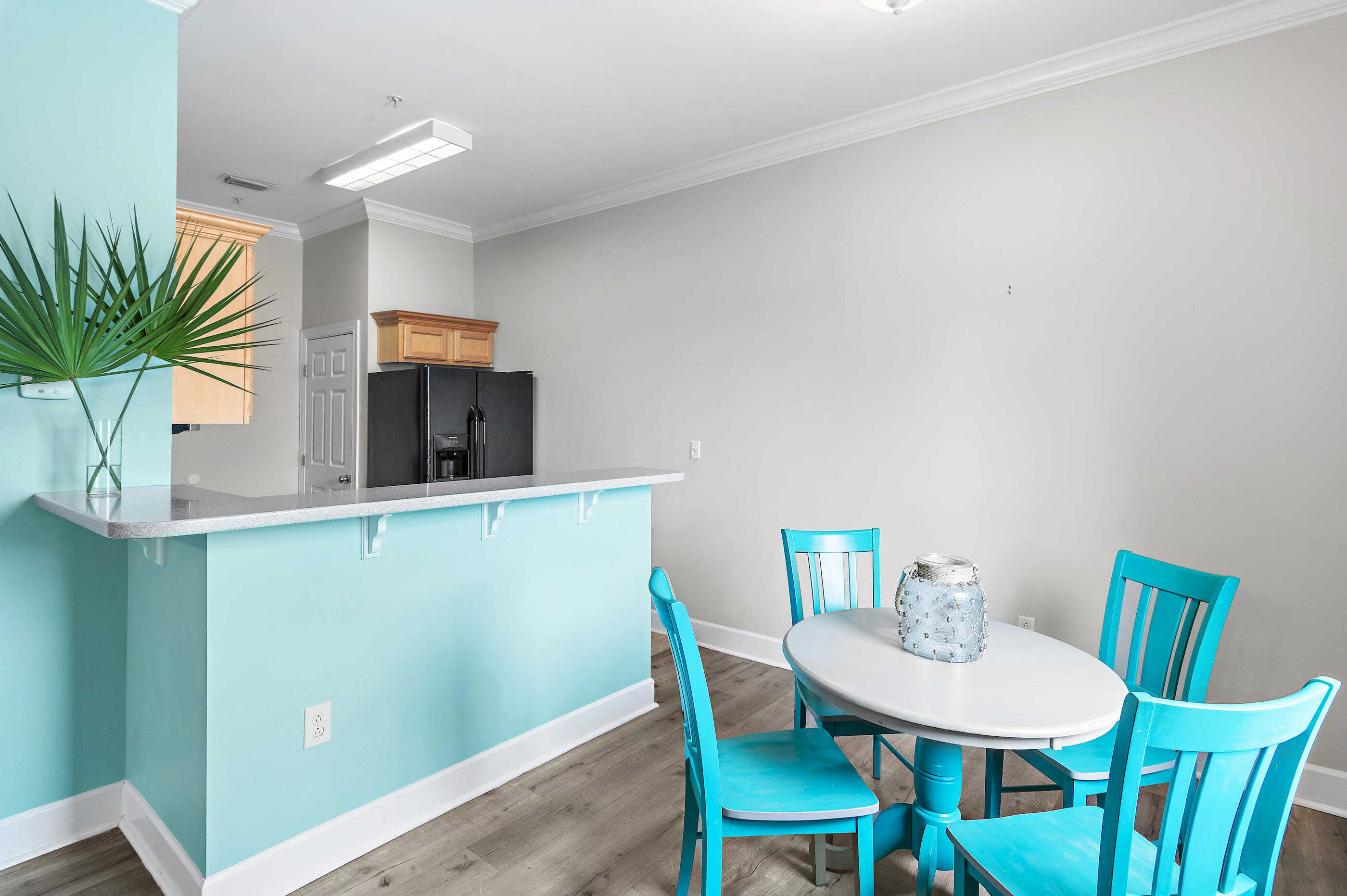 231 Somerset Bridge Road, Unit 2109 Santa Rosa Beach, FL 32459 - Photo 7 of 31 a view of kitchen with furniture and a potted plant