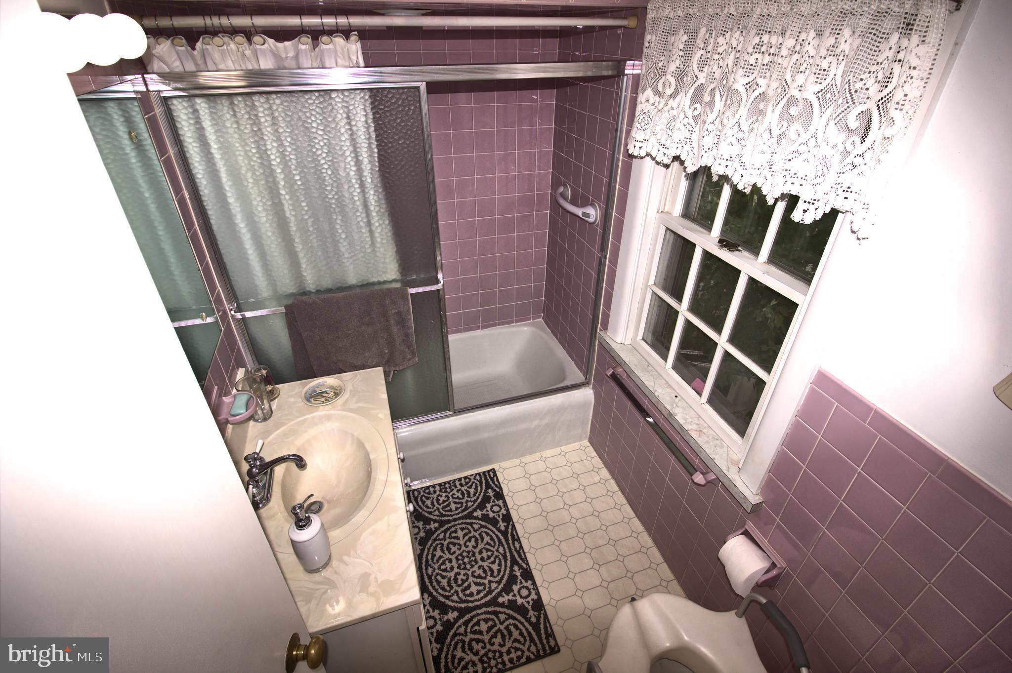 315 East 2nd Avenue Lititz, PA 17543 - Photo 14 of 54 Gallery Image 14