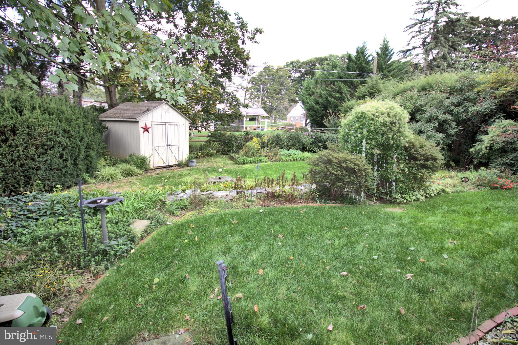 315 East 2nd Avenue Lititz, PA 17543 - Photo 4 of 54 Gallery Image 4