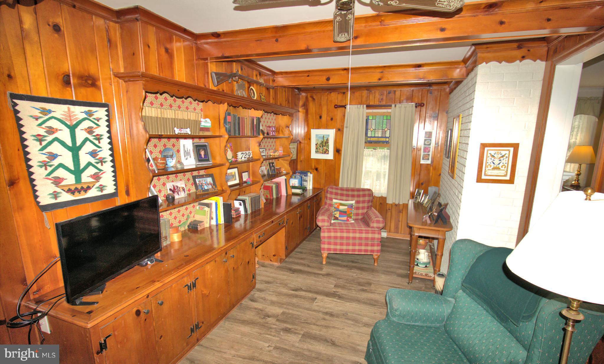 315 East 2nd Avenue Lititz, PA 17543 - Photo 8 of 54 Gallery Image 8