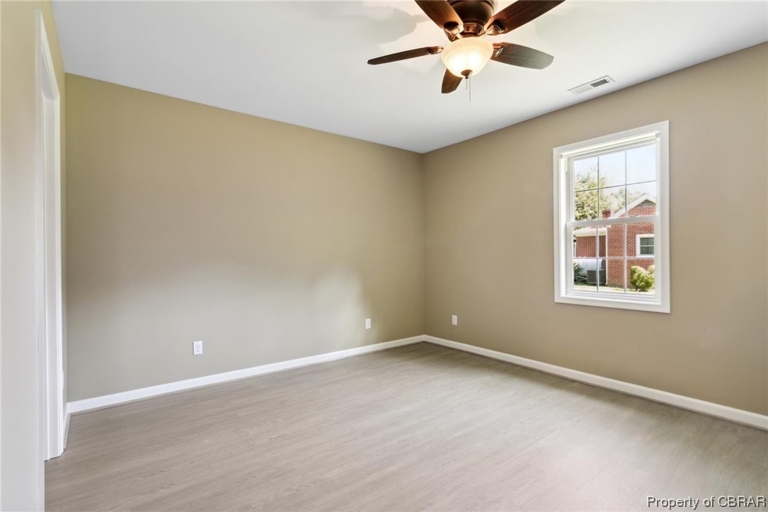 6922 Belroi Road Gloucester, VA 23061 - Photo 15 of 30 Primary Bedroom
