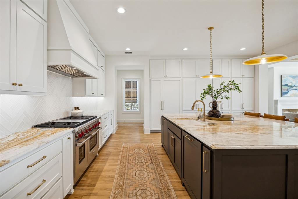 9514 Still Crk Road Dallas, TX 75238 - Photo 13 of 35 Gallery Image 13