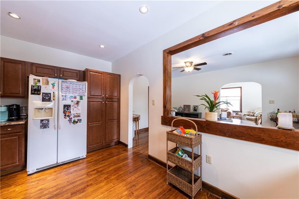177 Bryson Road Gibsonia, PA 15044 - Photo 6 of 17 a view of a living room