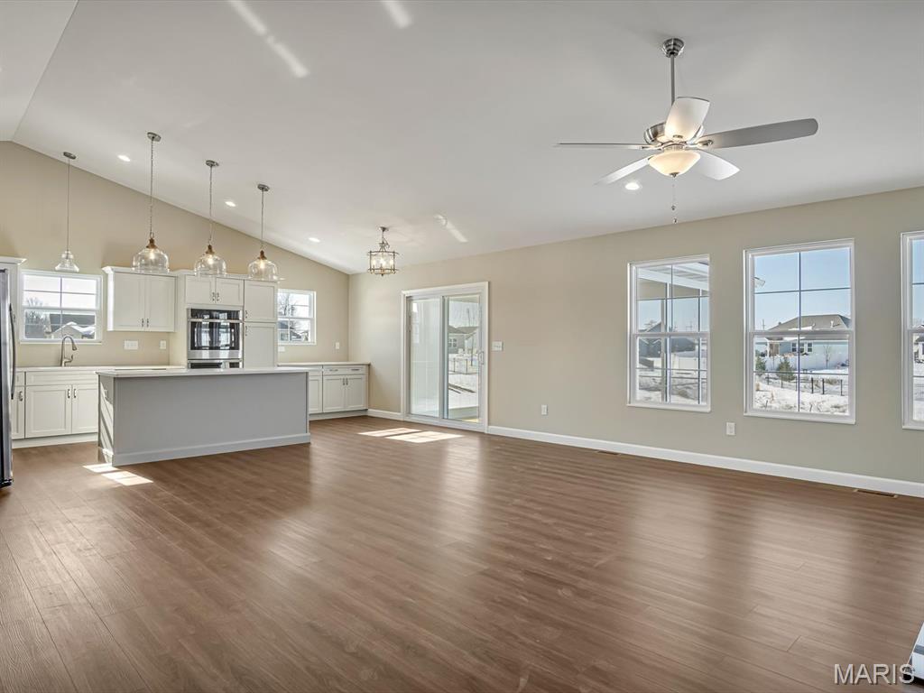 331 Jenny Court Waterloo, IL 62298 - Photo 9 of 27