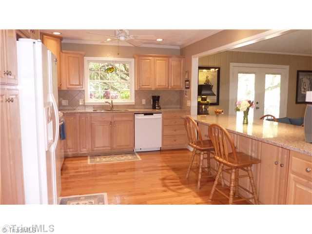 4348 Witherow Road Winston-Salem, NC 27106 - Photo 2 of 16 Kitchen.