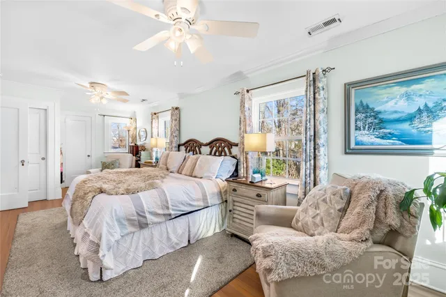 $429,000 | 209 West 3rd Avenue, Gastonia, NC 28052