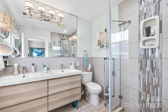 $429,000 | 209 West 3rd Avenue, Gastonia, NC 28052