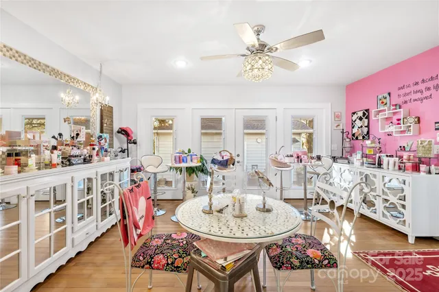 $429,000 | 209 West 3rd Avenue, Gastonia, NC 28052