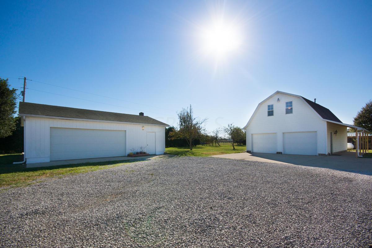13901 Commercial Point Road Ashville, OH 43103 - Photo 2 of 65 Gallery Image 2