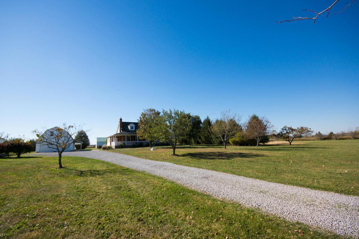 13901 Commercial Point Road Ashville, OH 43103 - Photo 48 of 65 Gallery Image 48