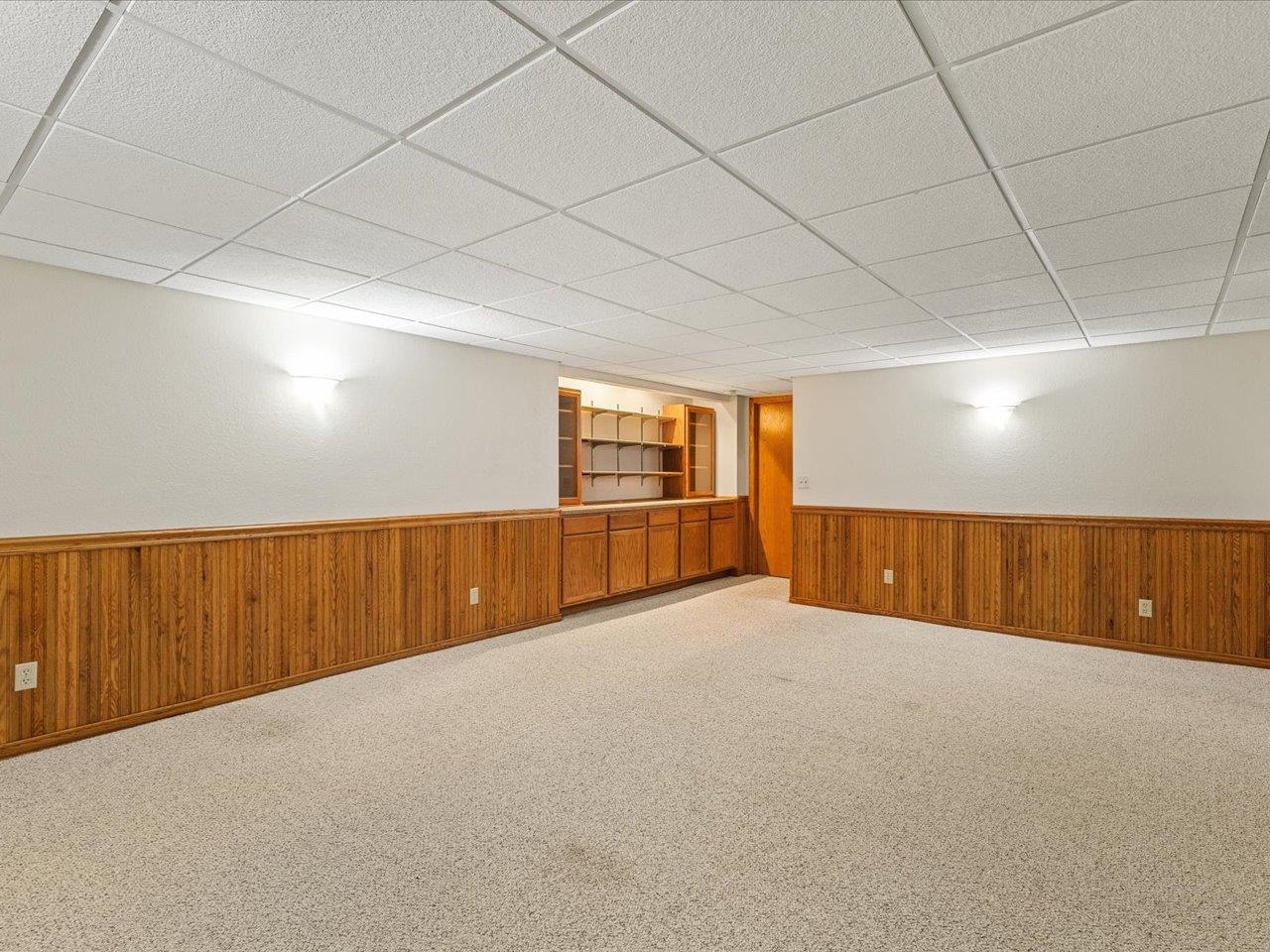 8027 Barclay Road Rockford, IL 61102 - Photo 45 of 67 a view of an empty room