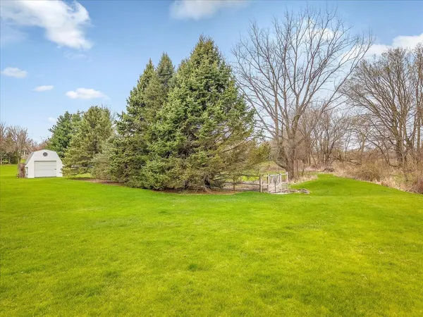 $389,900 | 8027 Barclay Road, Rockford, IL 61102