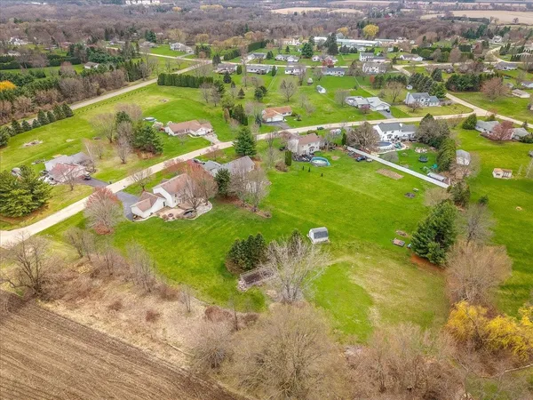 $389,900 | 8027 Barclay Road, Rockford, IL 61102