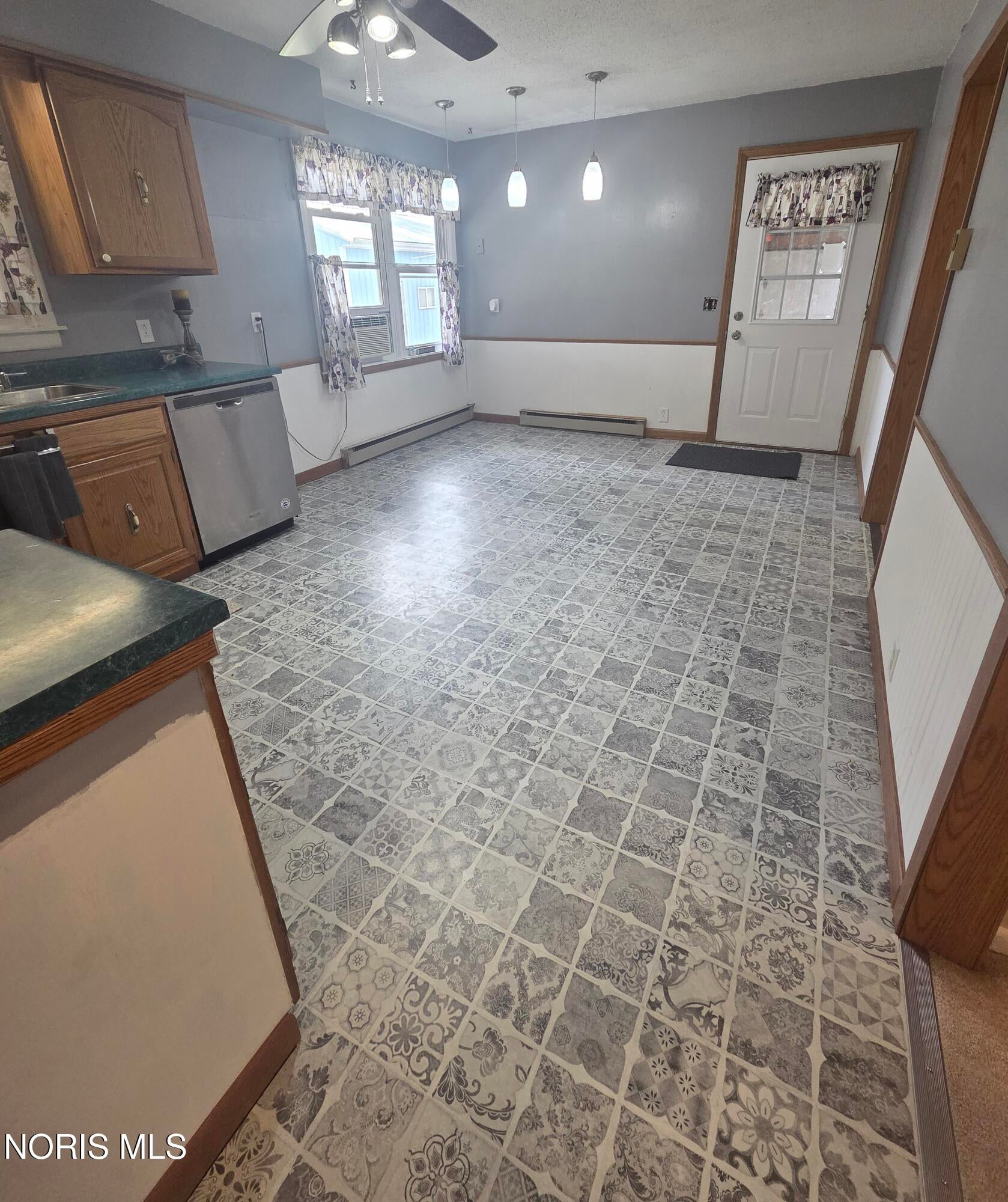 23976 Coressel Road Defiance, OH 43512 - Photo 16 of 53 Gallery Image 16