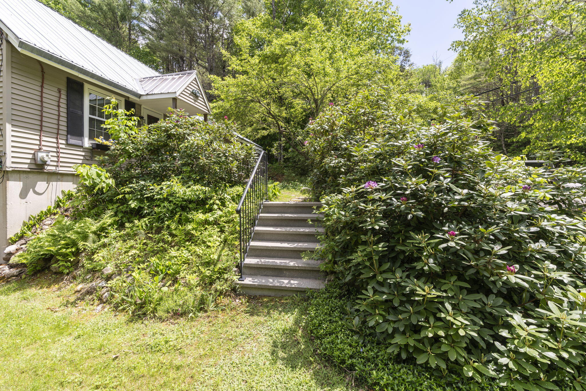 381 Bridgton Road Sebago, ME 04029 - Photo 6 of 39 6-web-or-mls-381Bridgton-38