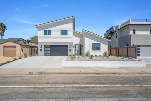 $2,750,000 | 2861 Burgener Boulevard, San Diego, CA 92110