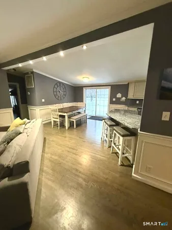 $3,800 | 75 Union City Road, Naugatuck, CT 06770