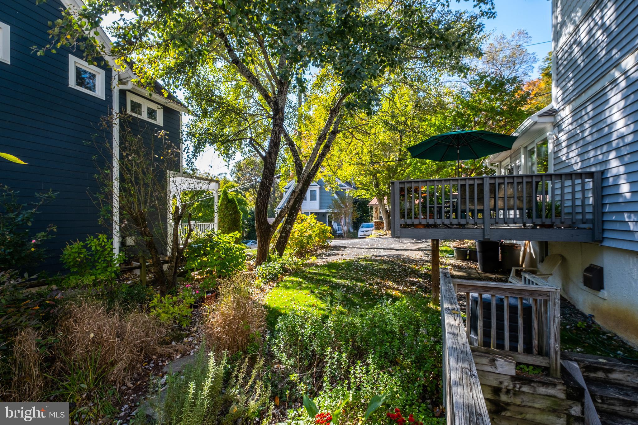 6417 83rd Place Cabin John, MD 20818 - Photo 35 of 48