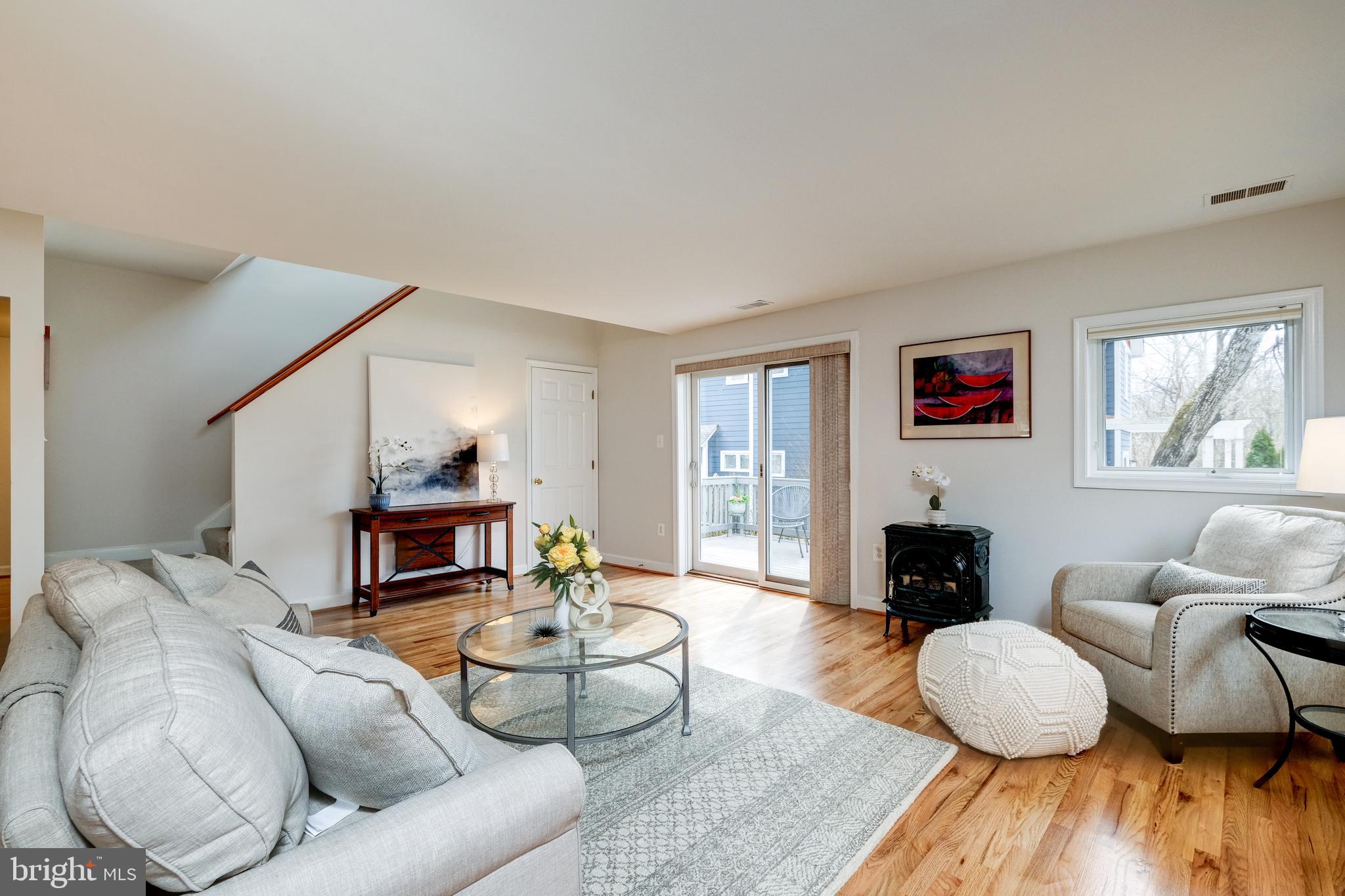 6417 83rd Place Cabin John, MD 20818 - Photo 5 of 48